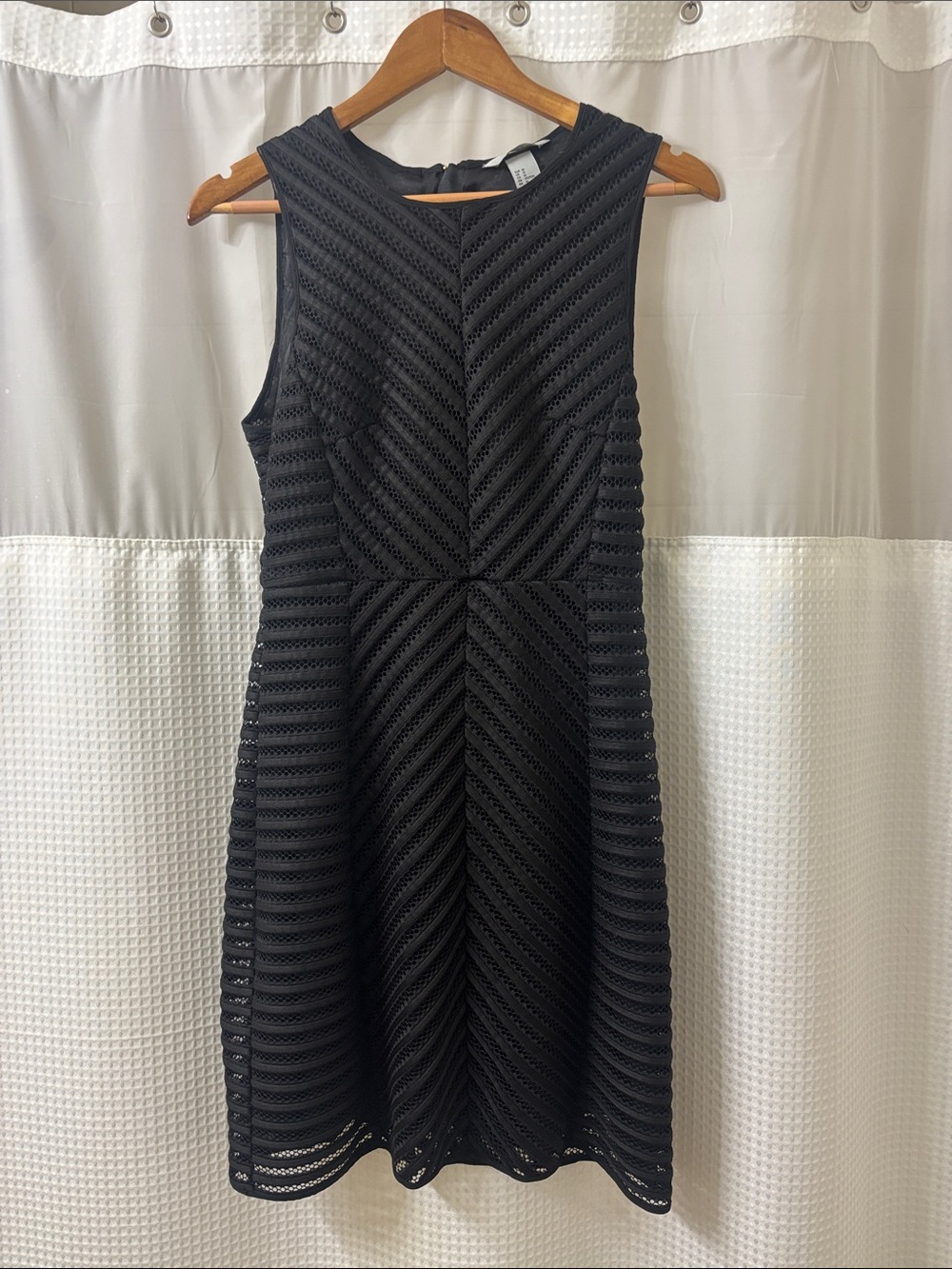H&M Black Sleeveless Chevron Textured Fit-and-Flare Dress